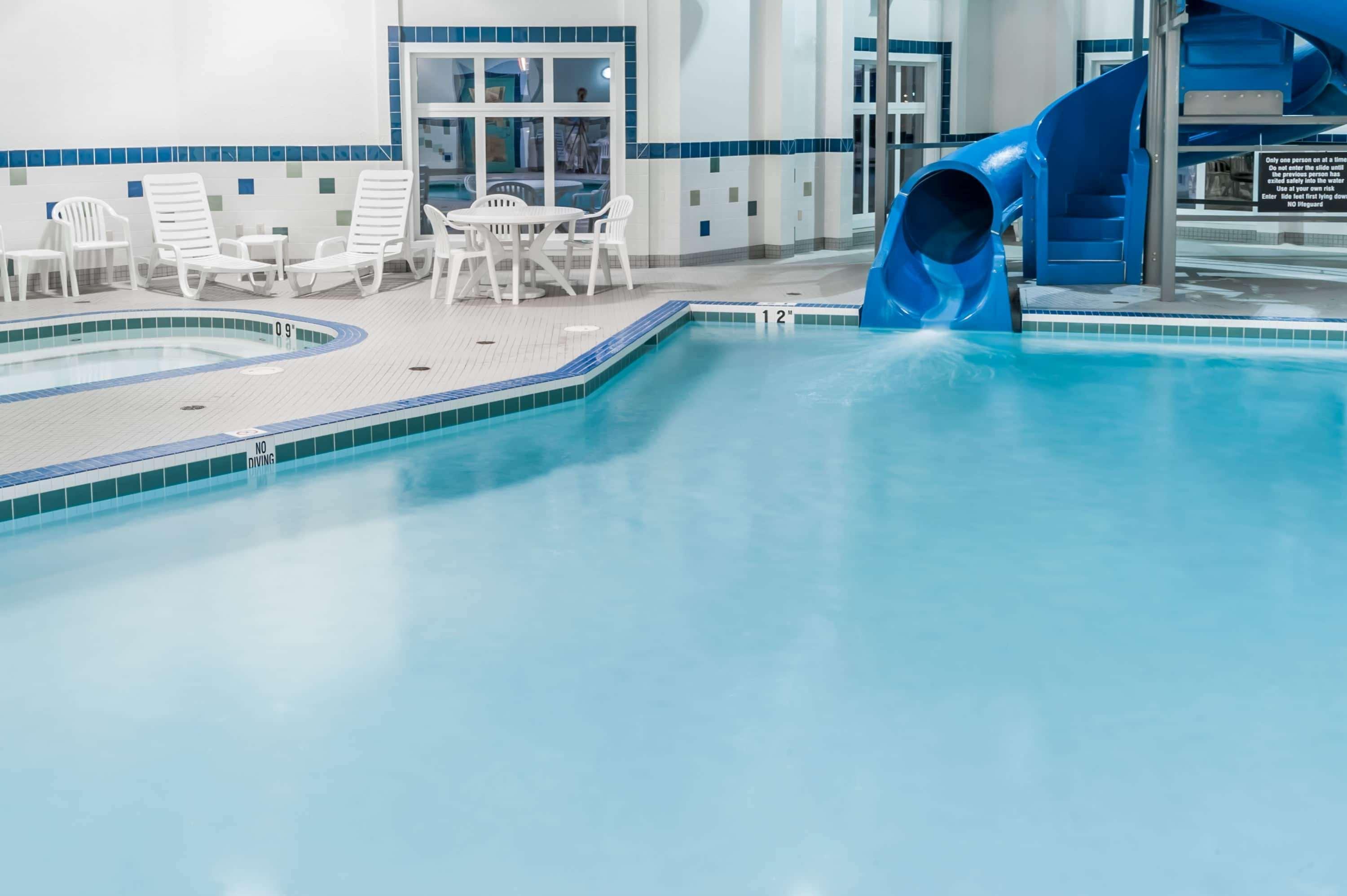 Ramada By Wyndham High River Exterior foto
